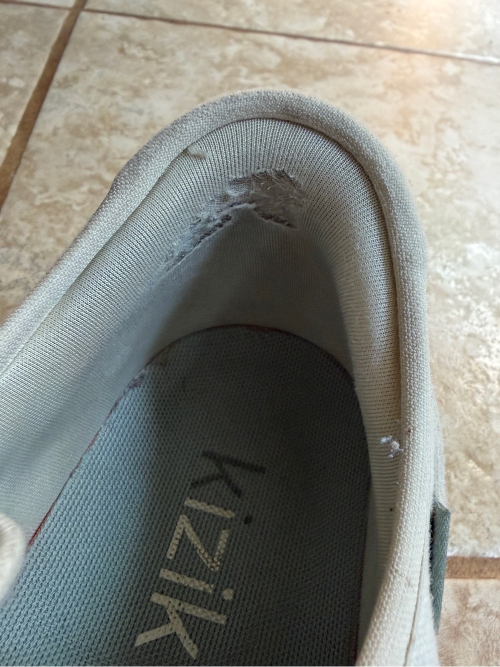 Kizik Brooklyn Sneaker - Picture 4 of 9